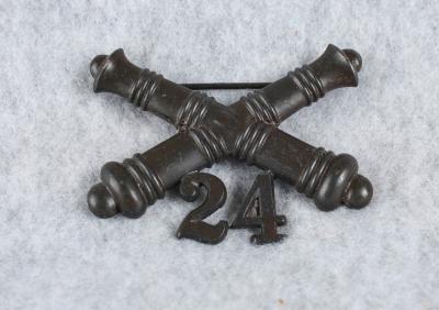 US 24th Artillery Collar Insignia Pin