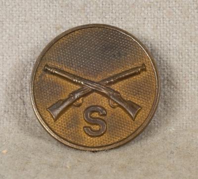 US Army Infantry S Supply Collar Disc