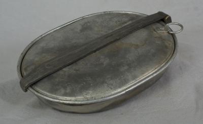 WWI Mess Kit 1917 LF&C Co