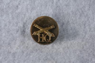 WWII HQ Artillery Collar Disc Screw Back