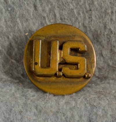 WWII US Enlisted Collar Disc Screw Back