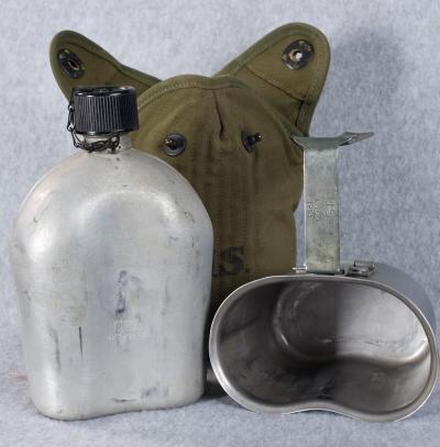 Korean War Canteen Cup & Cover Set Minty