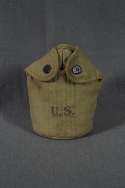 WWII Canteen Cover 1943 Minty