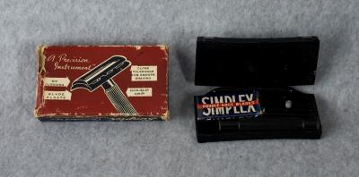 WWII era Simplex Military Razor