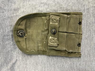 WWII M1 Carbine Magazine Pouch 1945