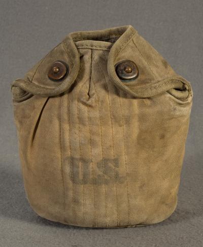 WWII Airborne Mounted Canteen Cover 