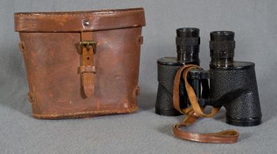 WWII Universal Camera Corp M6 Binoculars British