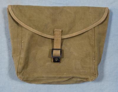 WWII Haversack Mess Kit Meat Tin Pouch British Mfg