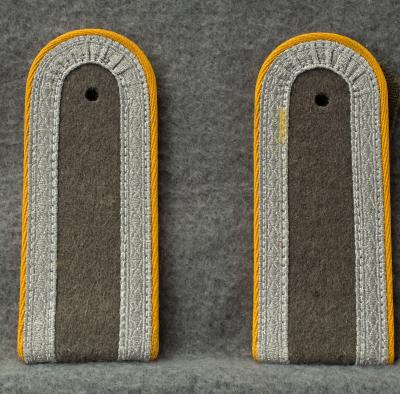 East German Signals Shoulder Boards