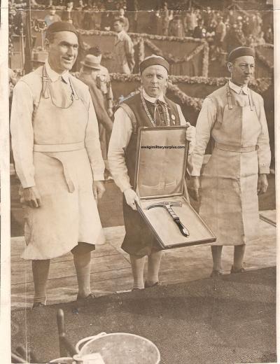 WWII British Press Photo Craftsmen Hitler's Hammer