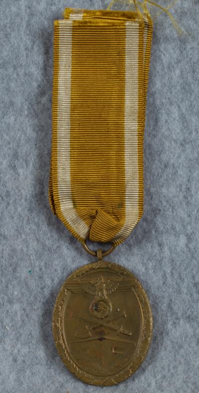 WWII German West Wall Medal 