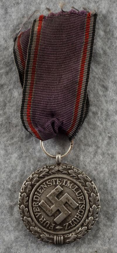 Luftschutz Civil Air Defence Honor Medal