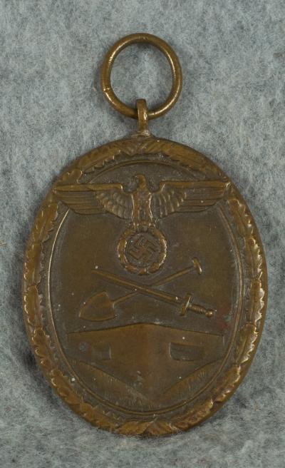 WWII German West Wall Medal 