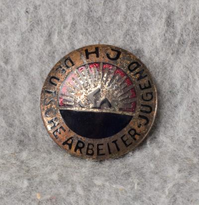 HJ Deutsche Arbeiter Jugend Member Badge 