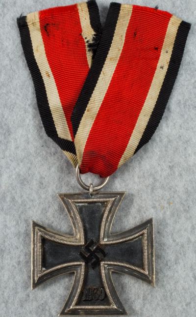 WWII German Iron Cross 2nd Class