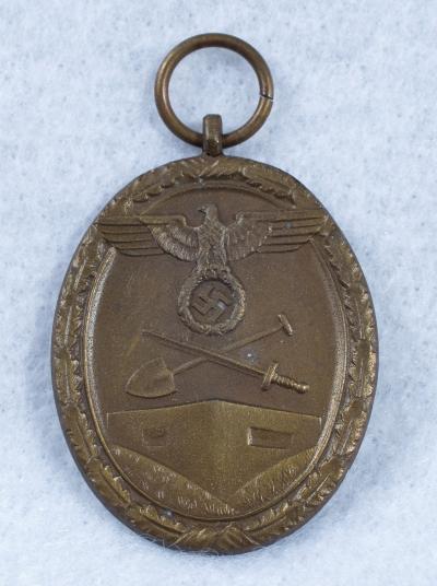 WWII German West Wall Medal 