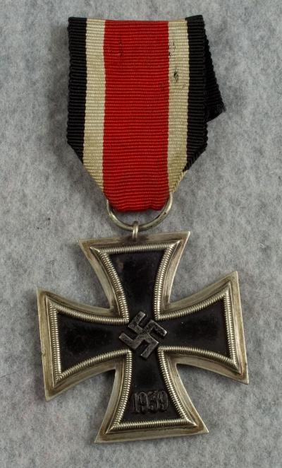 WWII German Iron Cross 2nd Class