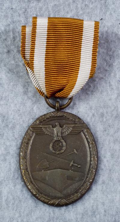 WWII German West Wall Medal 