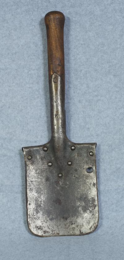 WWI German Trench Shovel E-tool