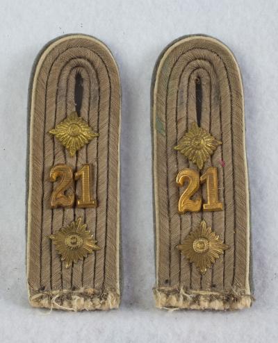 German Reserve Infantry Shoulder Boards Captain