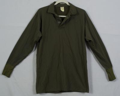 Vietnam Era US Army Sleeping Shirt Medium 1969