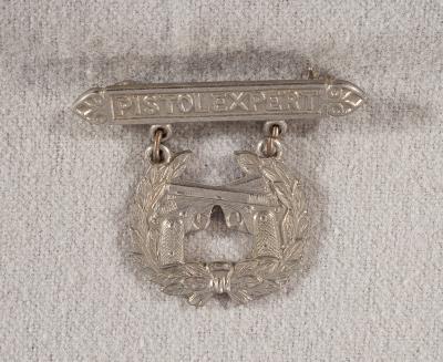 USMC Pistol Expert Shooting Badge Pin