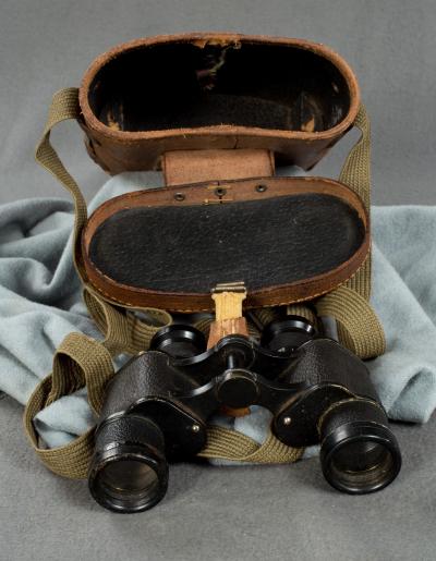 WWII Japanese Binoculars and Case 6x30