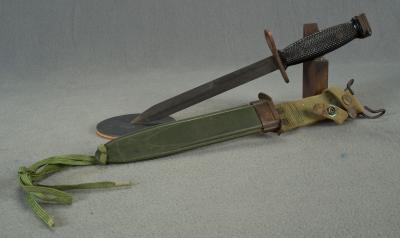 Panama Panamanian T65 Bayonet and Scabbard