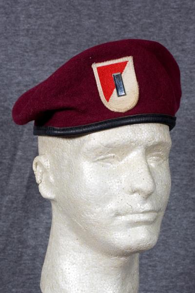 Airborne Paratrooper Beret 17th Cavalry