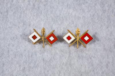 Signal Officer Collar Insignia Pair