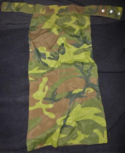 Camouflage Bos Ascot Bib Scarf